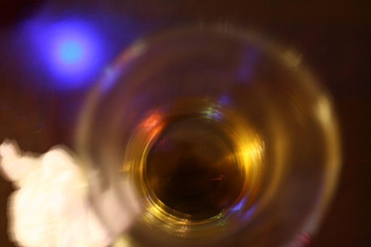 A dram of single malt whisky, to go with our Singleton price Malaysia guide